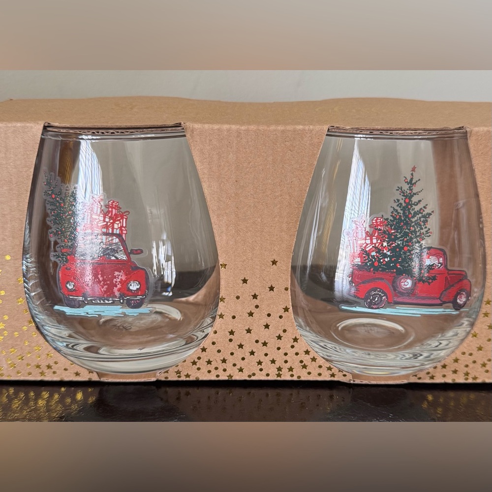 Set of 2 Stemless Christmas Red Truck Wineglasses by TMD